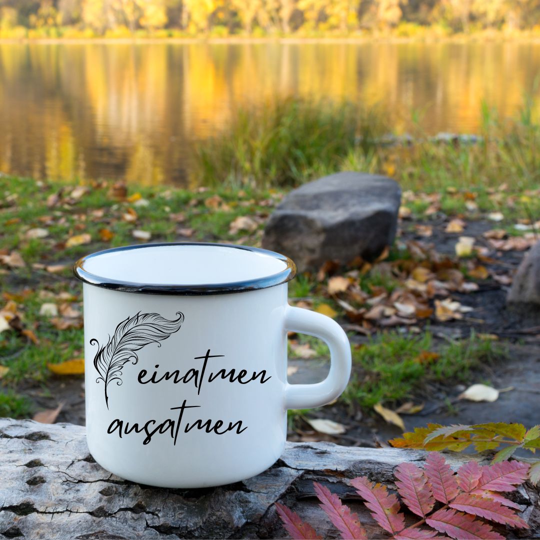 Emaille-Tasse einatmen-ausatmen